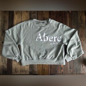 ABERCROMBIE & FITCH • sage green crewneck sweatshirt balloon sleeves oversized